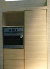 K&uuml;chenschrank mit Backofen und K&uuml;hlschrank